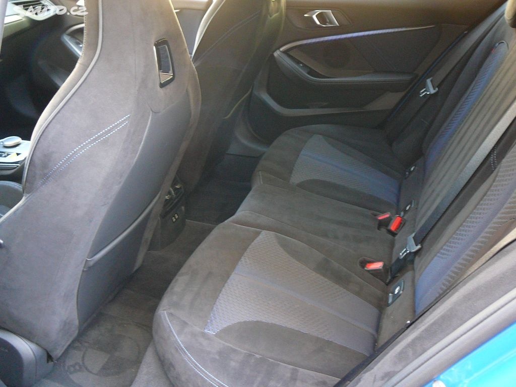 BMW 118i M-Paket Sport - 13