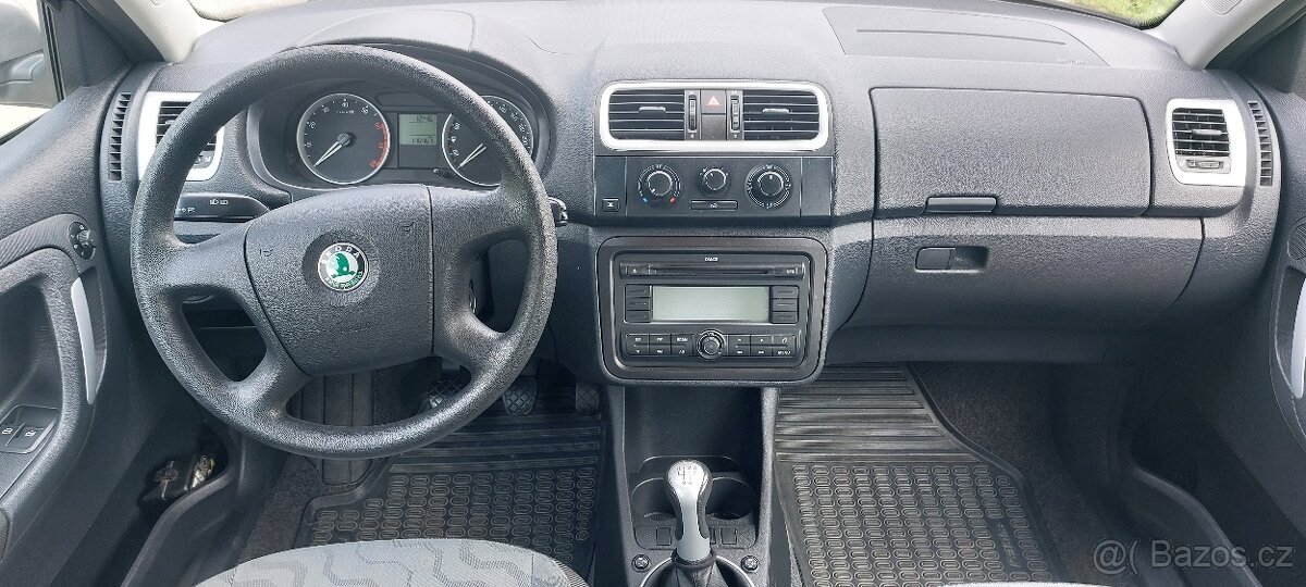Škoda Fabia 1.2 benzín, SUPER STAV, Nová STK, Nové pneu - 13