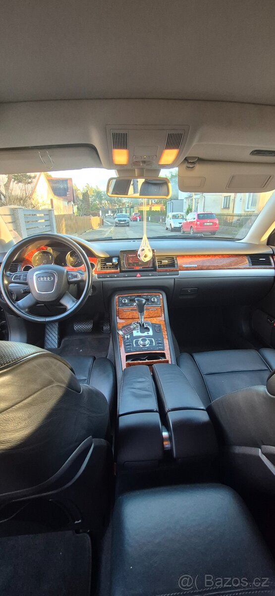 Audi A8 4.2, nafta - 13