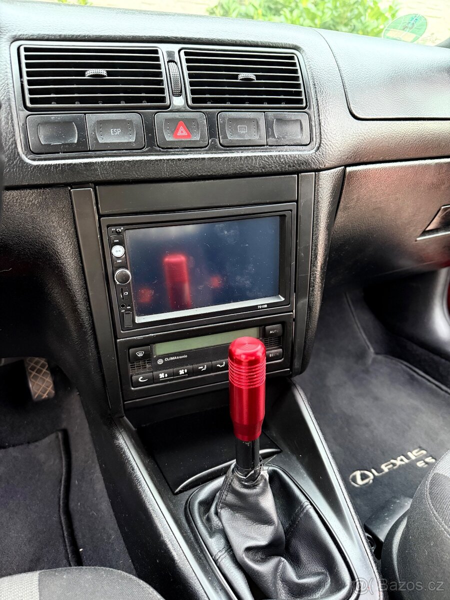 VW Golf 4 1.6 Pacific - 13