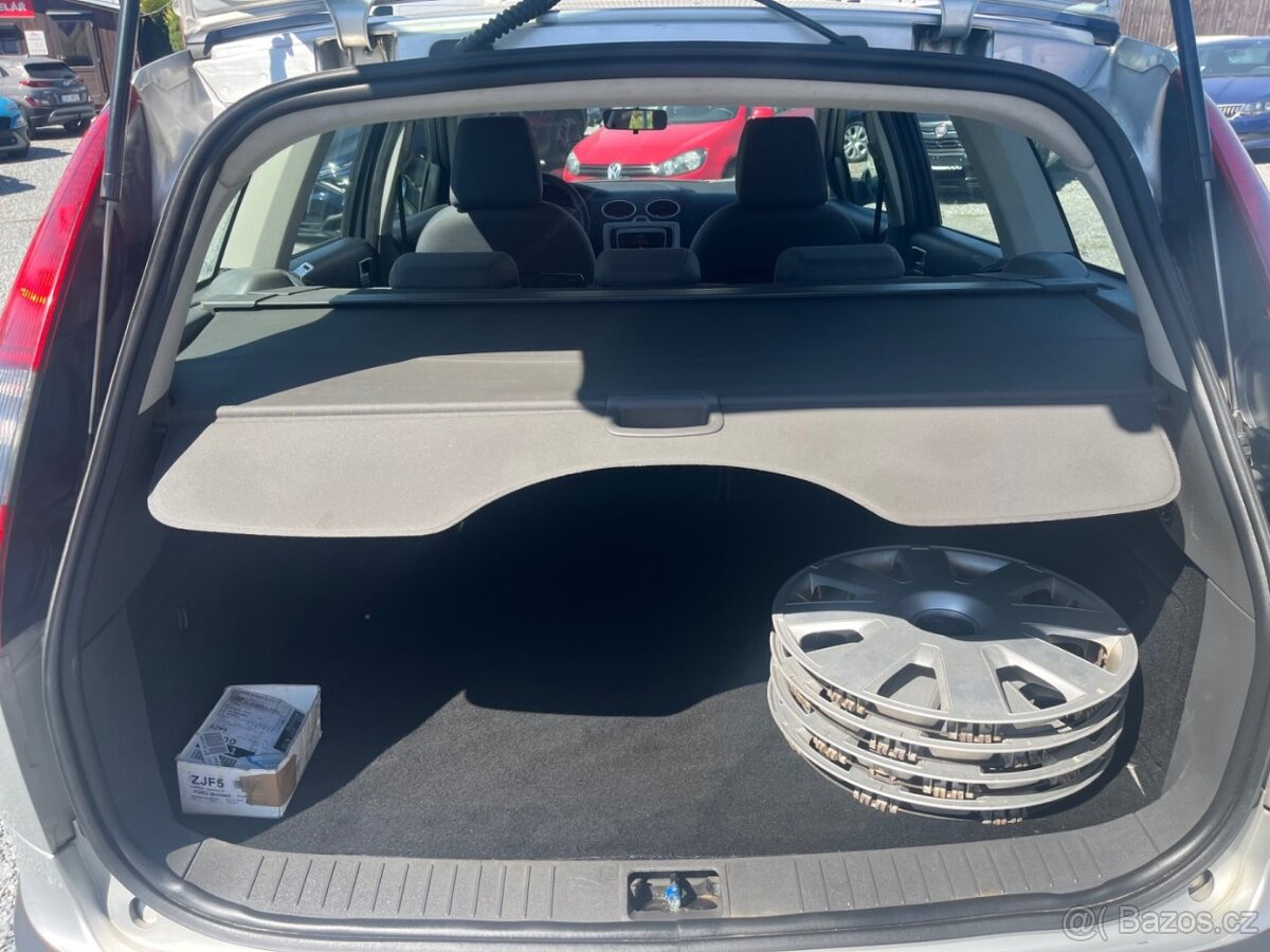 FORD FOCUS 1,8 TDCi KOMBI - 13