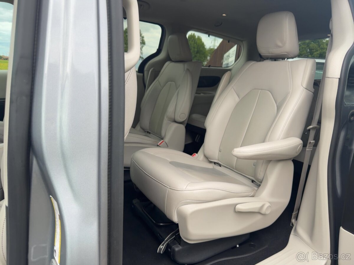 Chrysler Pacifica 3,6 Hybrid PlugIn Radar 360 2021 - 13