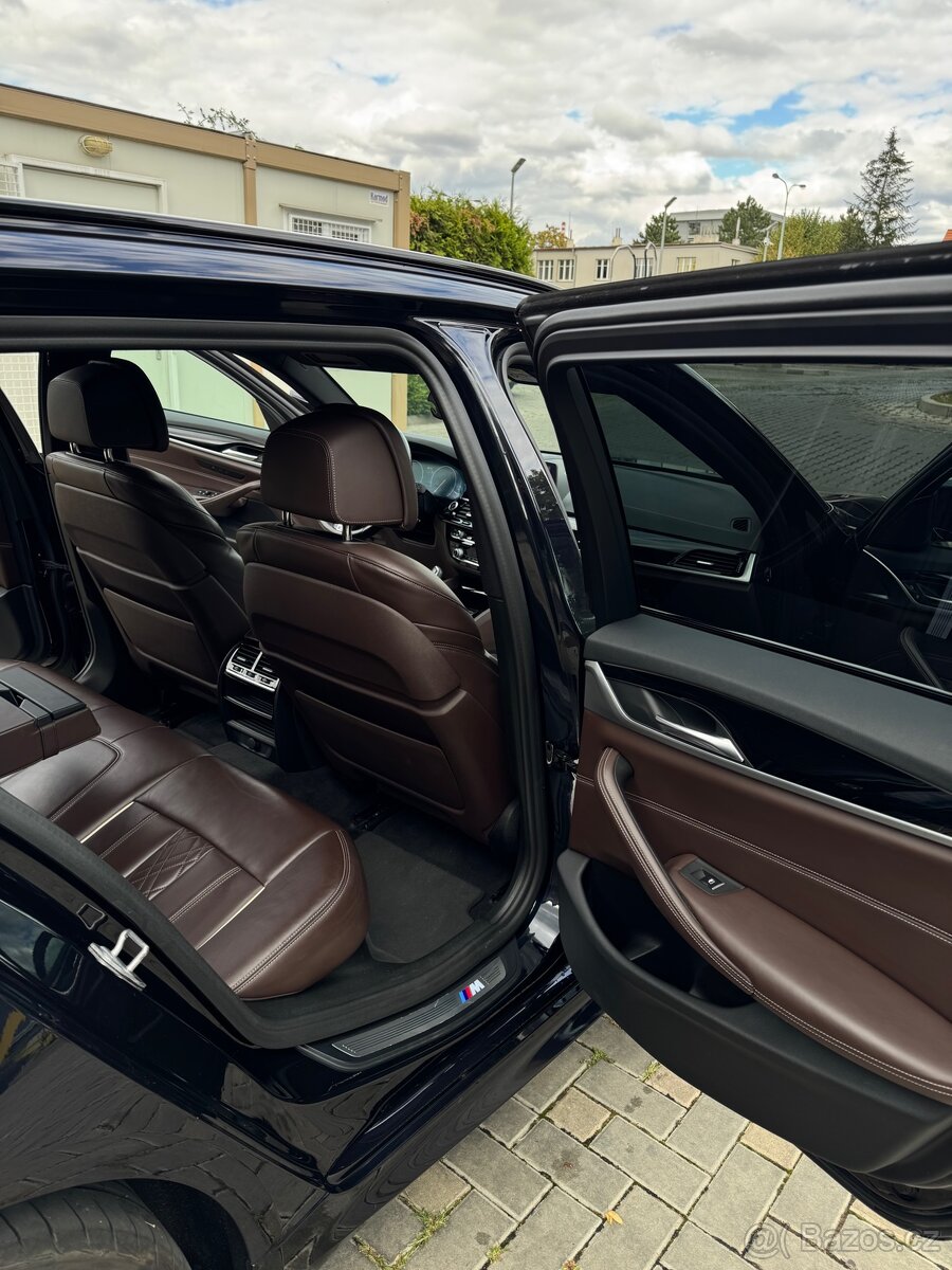 BMW 530D x-drive 2019 - 13