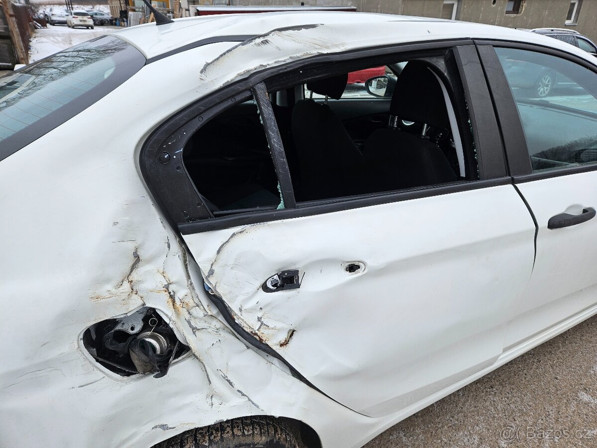 Fiat Tipo 1.4i 70kw 2019 - 13