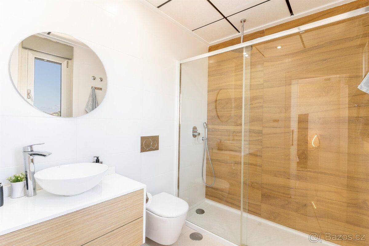 Prodej bytu 3+1 60 m² Alicante, Španělsko - 13