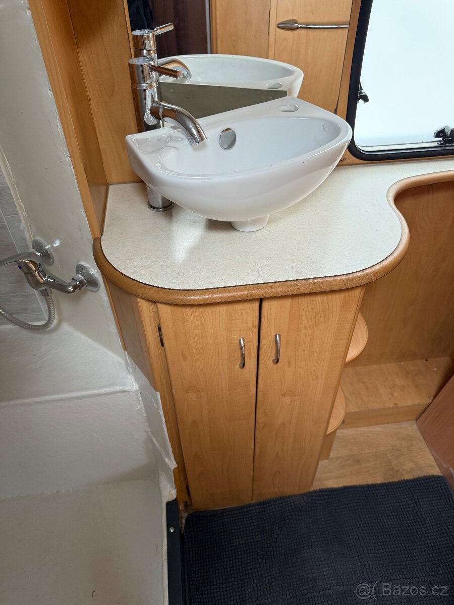Karavan Prestige - 13