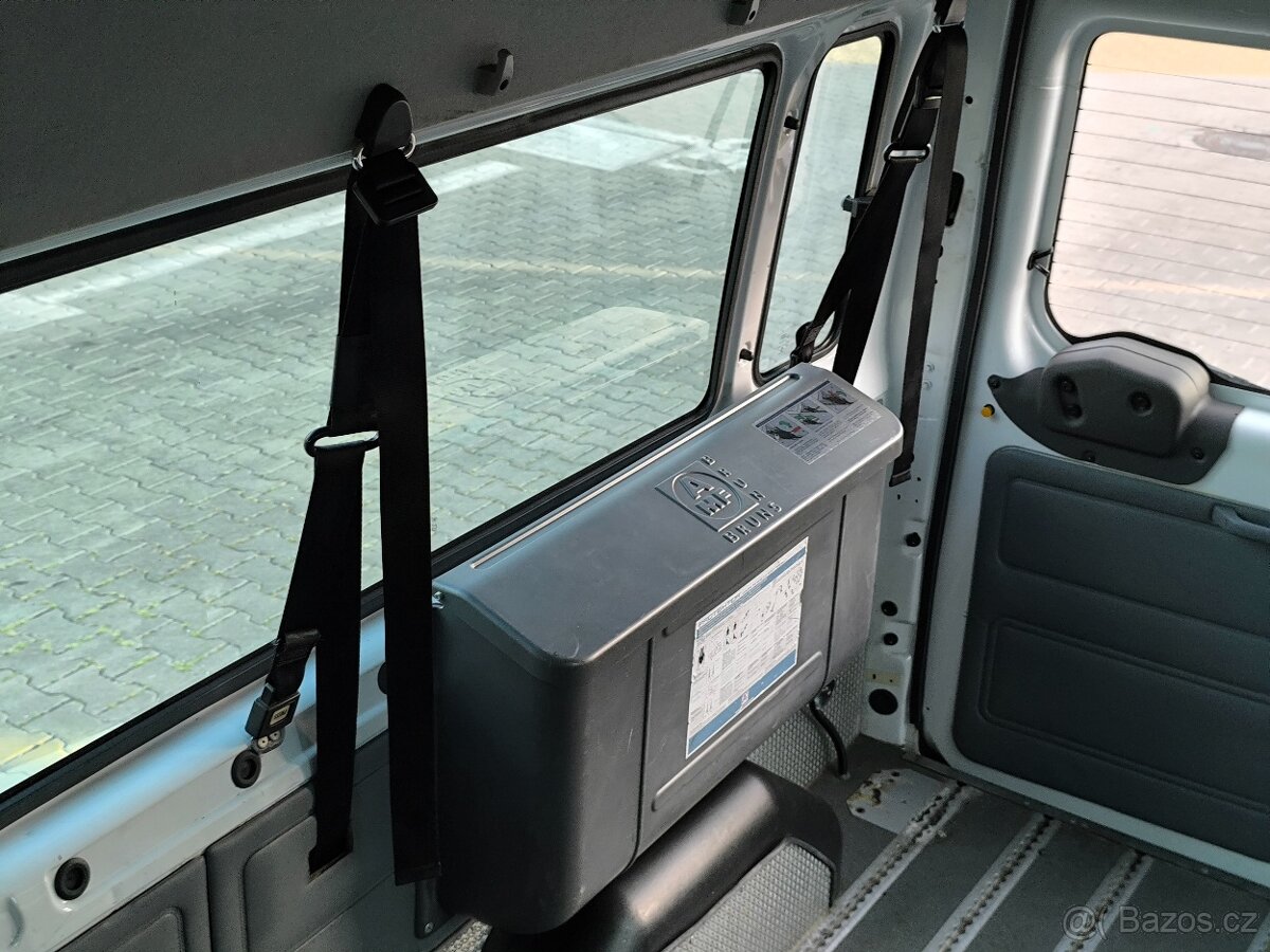 Ford Transit 2.2 TDCi _ 9 miest. - 13