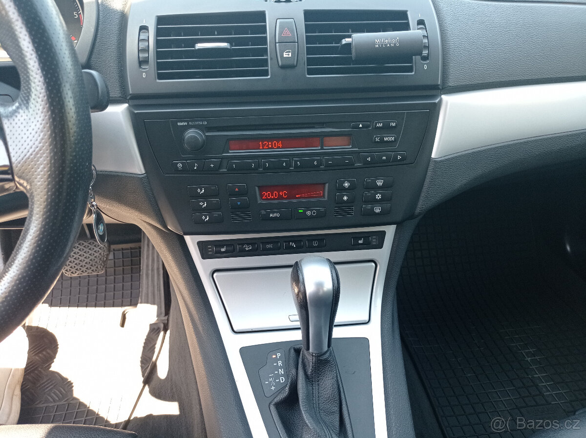 BMW X3 2.0d 130kW/4x4/M-Paket - 13