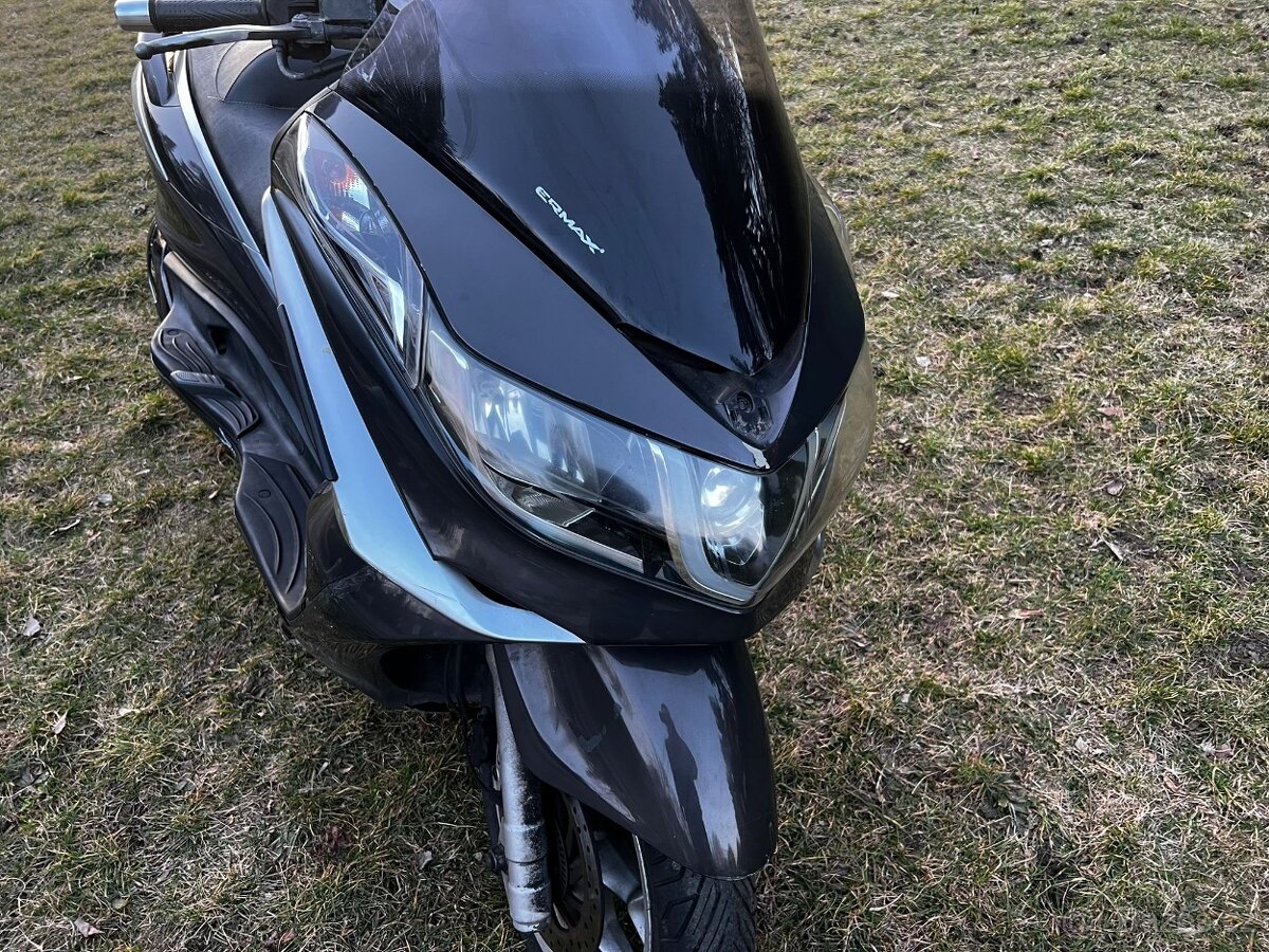 Piaggio X10 350 - 13