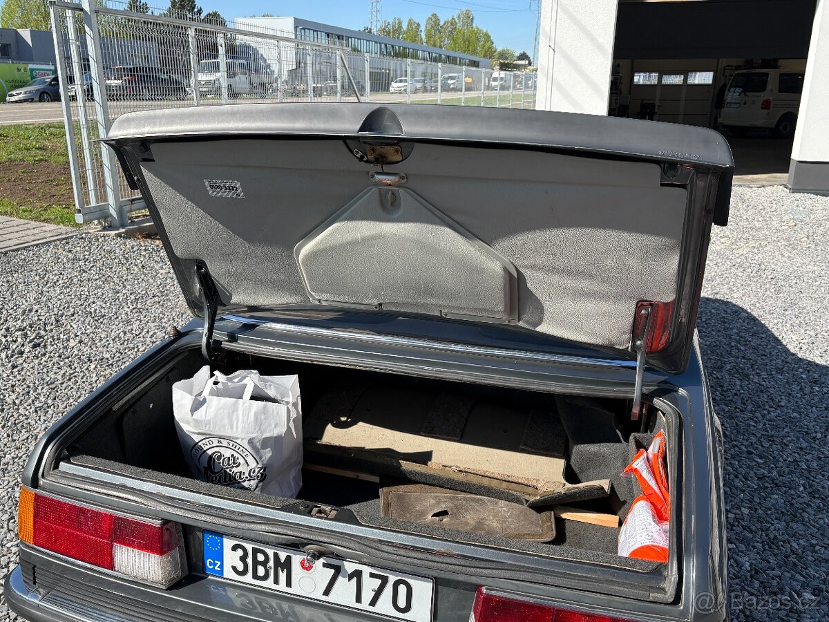 BMW E34 628CSI - 13