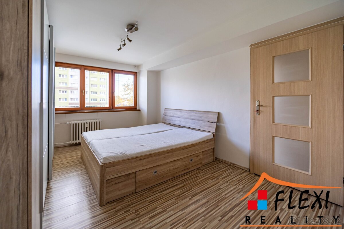 Pronájem částečné zařízeného bytu 2+kk s balkónem, 56,20 m², - 13