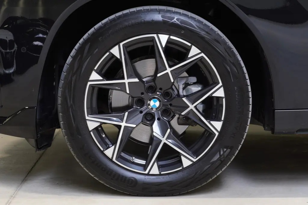 BMW X3, 20d X-Drive,DPH,M-Packet,HUD - 13