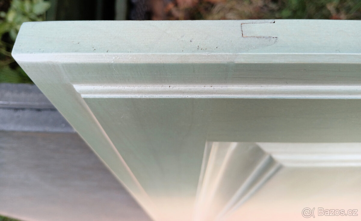 Kuchyňská dvířka masiv - 13