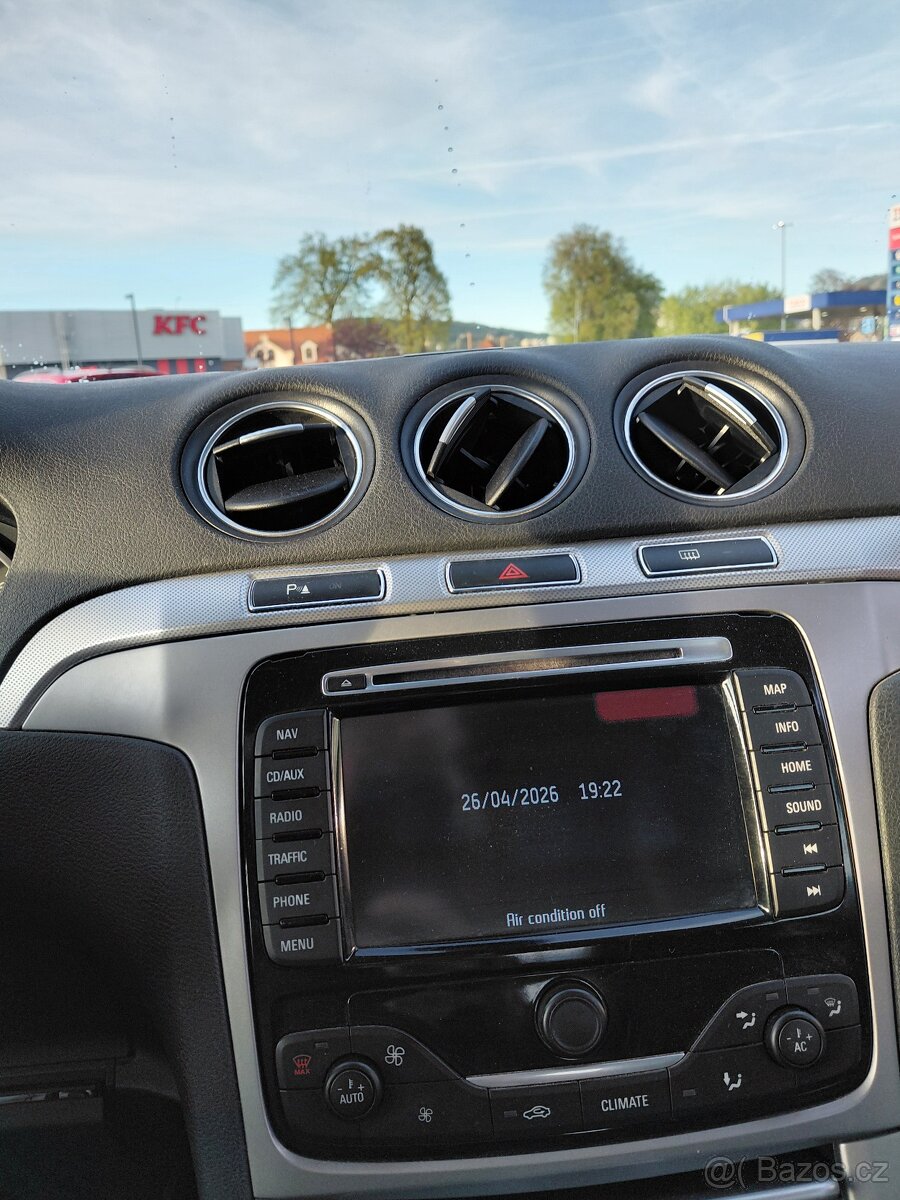 Ford Galaxy - 2011 - 13