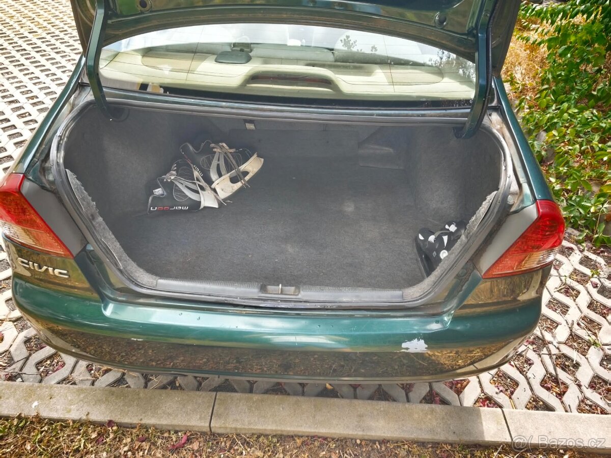 Honda Civic 7g sedan 1.6 VTEC - 13