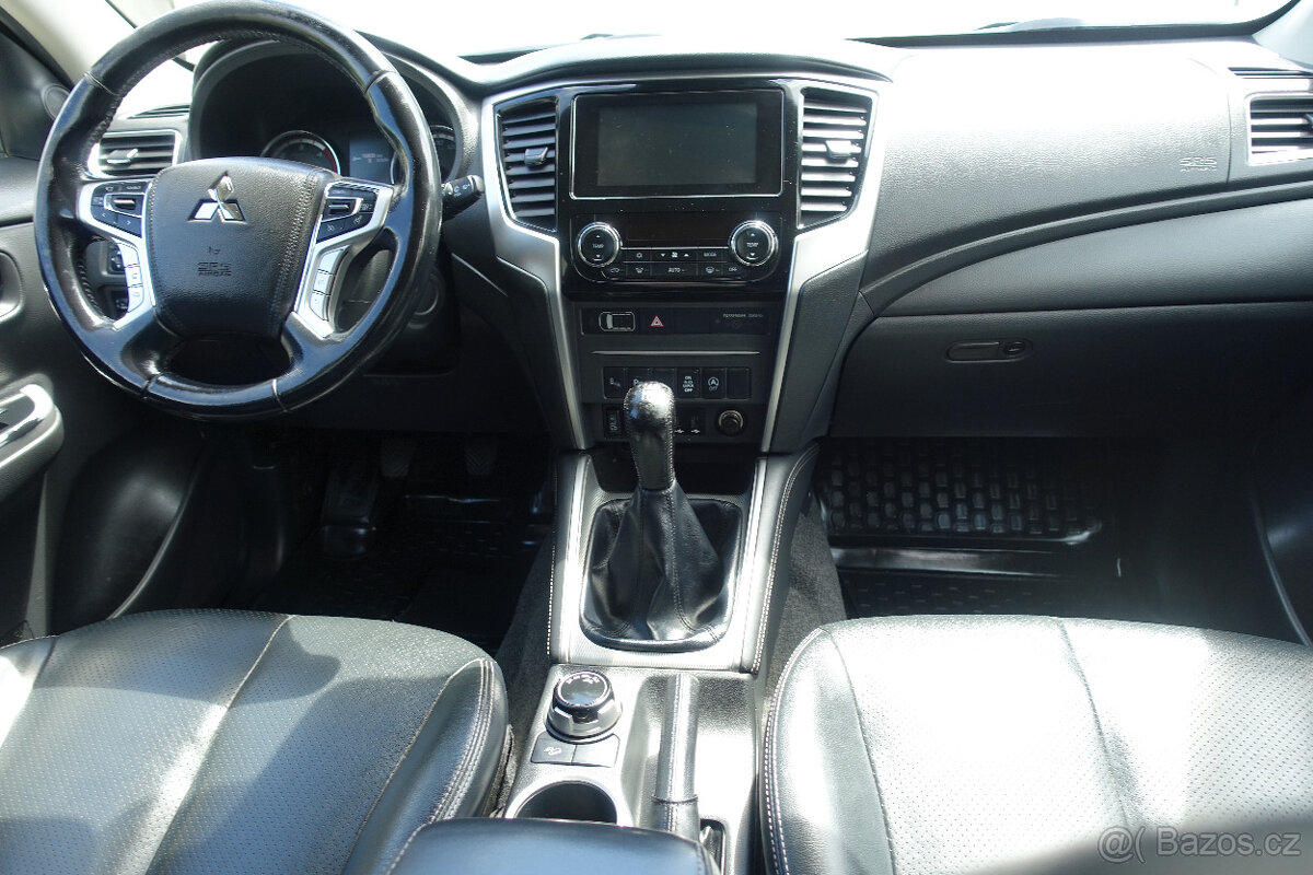 Mitsubishi L200 2.3 DI-D 4WD INTENSE,110kW M6 - ZÁNOVNÝ STAV - 13