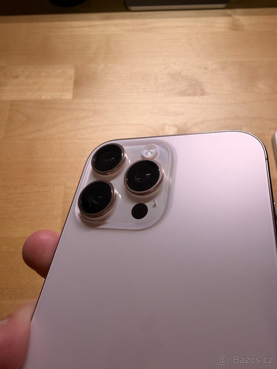 iPhone 16 Pro Max — 256 GB, Pouštní titan | Perfektní stav - 13