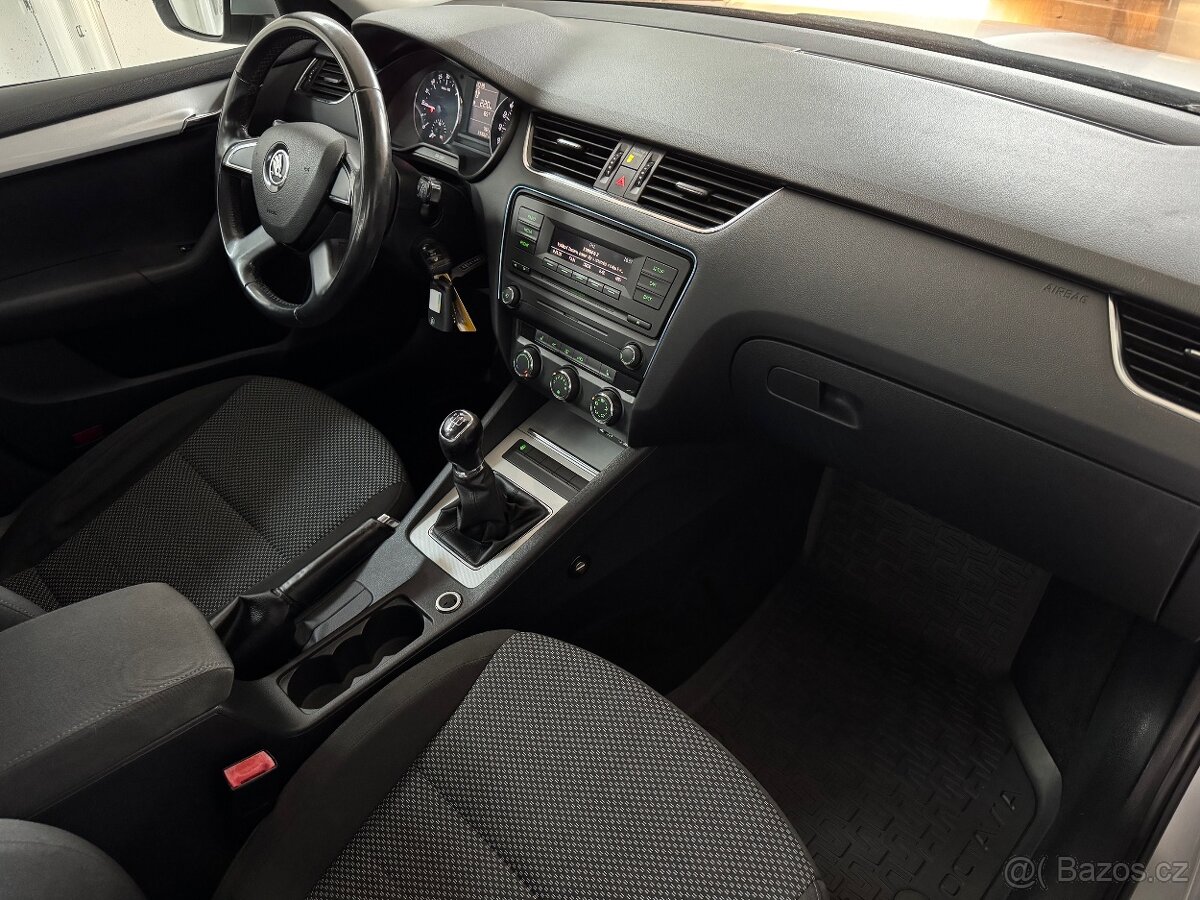 Škoda Octavia Ambition 1.6 TDI - CZ - - 13