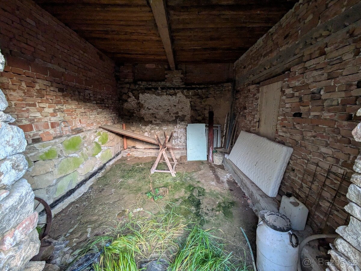 Usedlost v srdci přírody turistické oblasti Toulava - 13