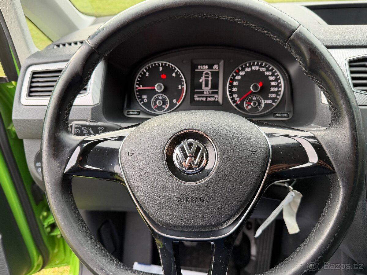 VOLKSWAGEN CADDY 2,0 TDI 4x4 - 90 KW, TOP STAV, TAŽNÉ - 13