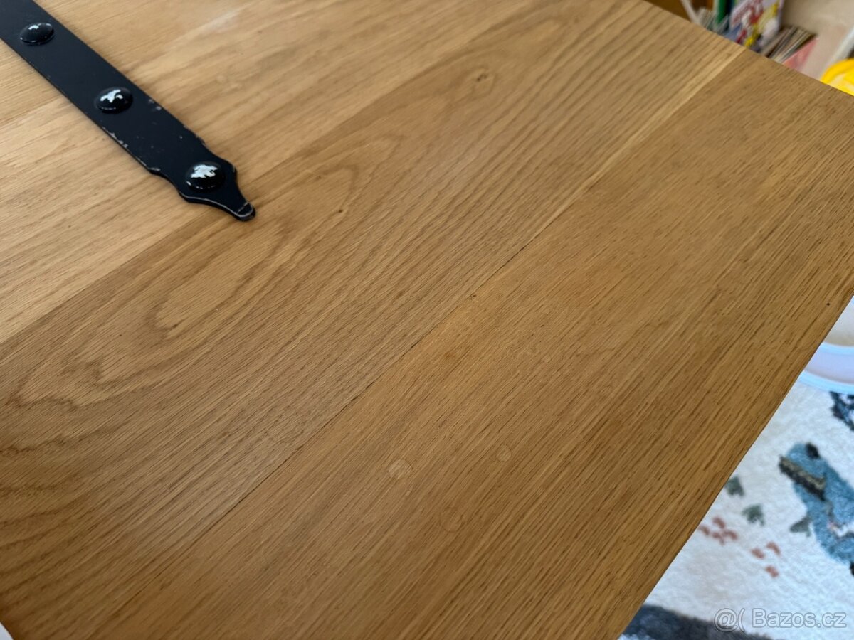 Velká dubová truhla - 13