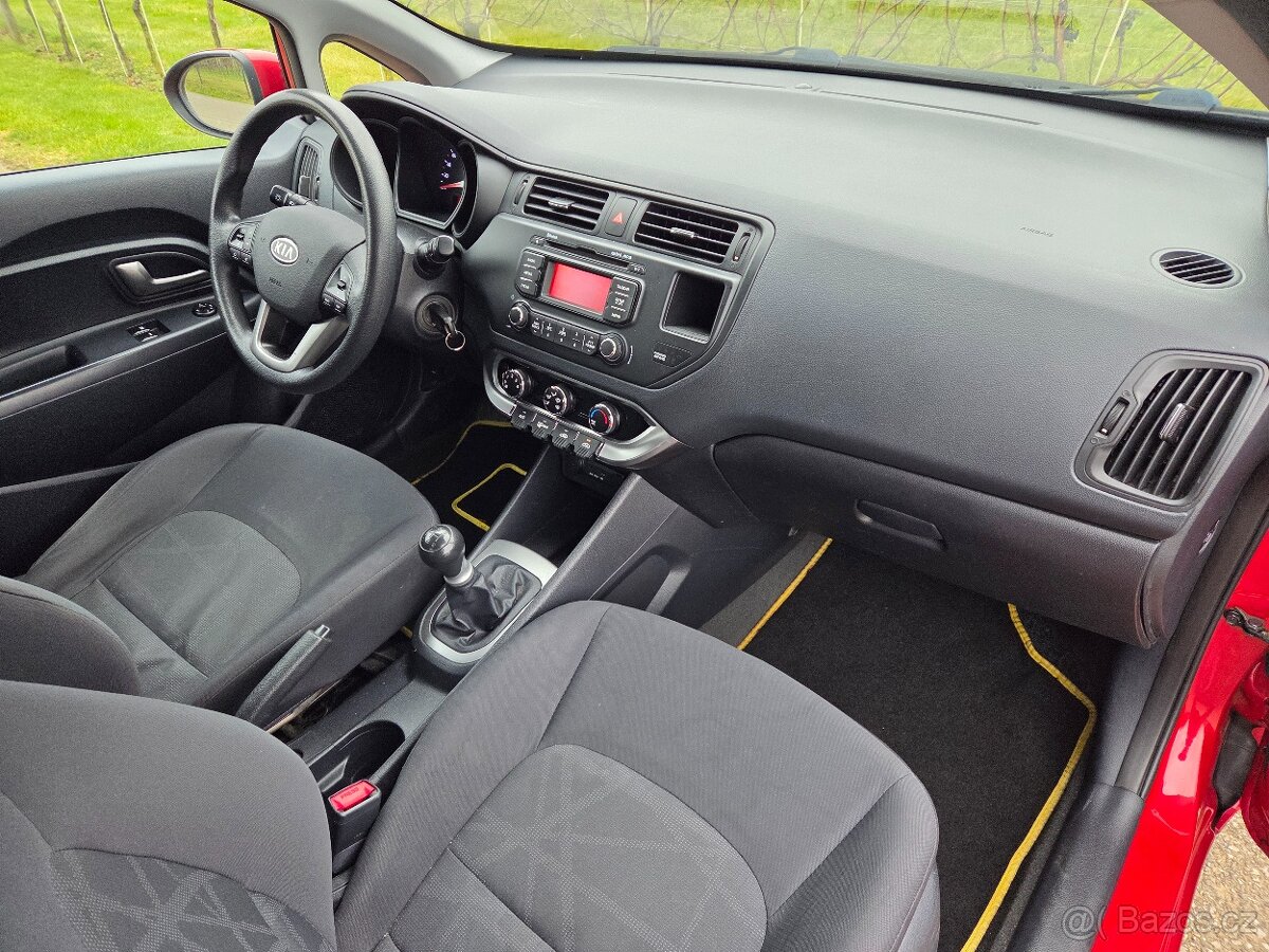 Kia Rio 1.2 16V 51KW/70 koní R.V.10/2011 - 13