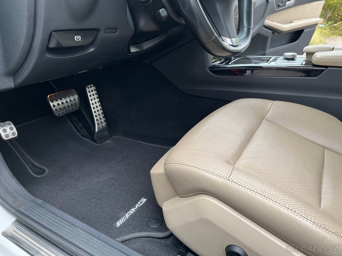 Mercedes E350CDI 4 MATIC AMG - 13