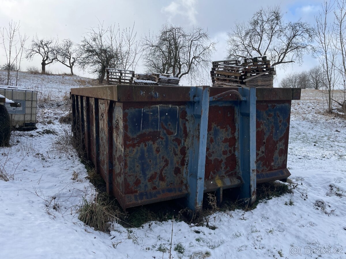 Kontejnery Tatra 815 - 13