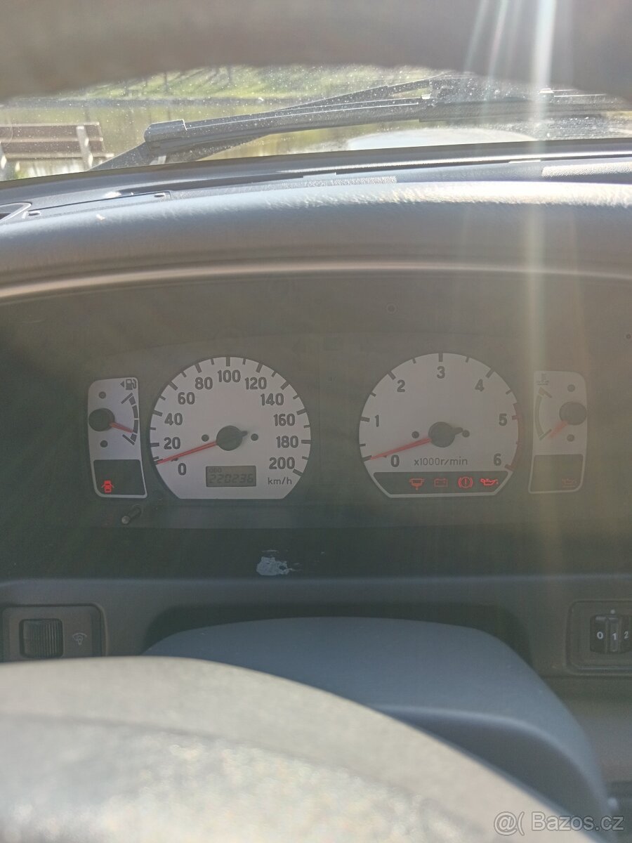 Mitsubishi Pajero sport - 13