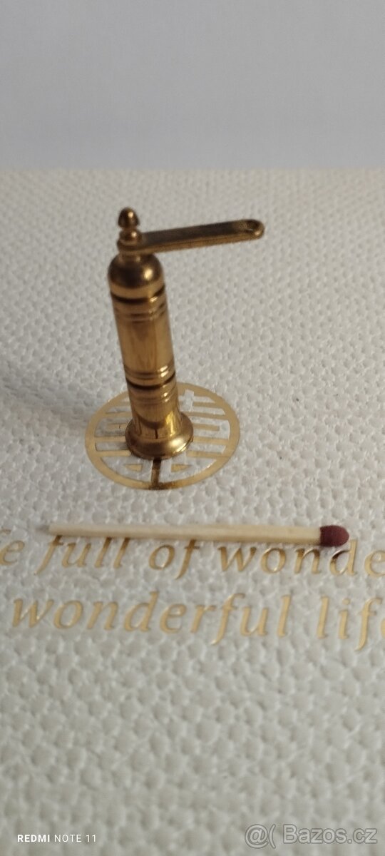 Mosazné miniaturky cca 11ks - 13