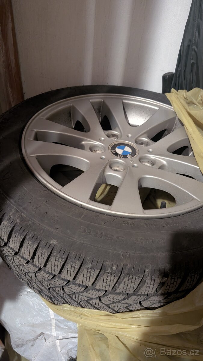 BMW E90 325i - 13