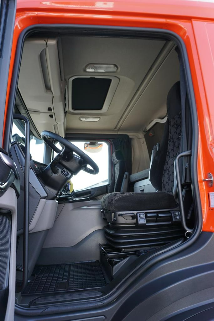 SCANIA P360/E6/Chladí,mrazí,topí/18palet - 13