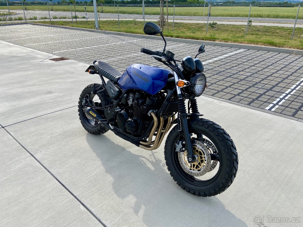 KAWASAKI CAFE RACER - 13