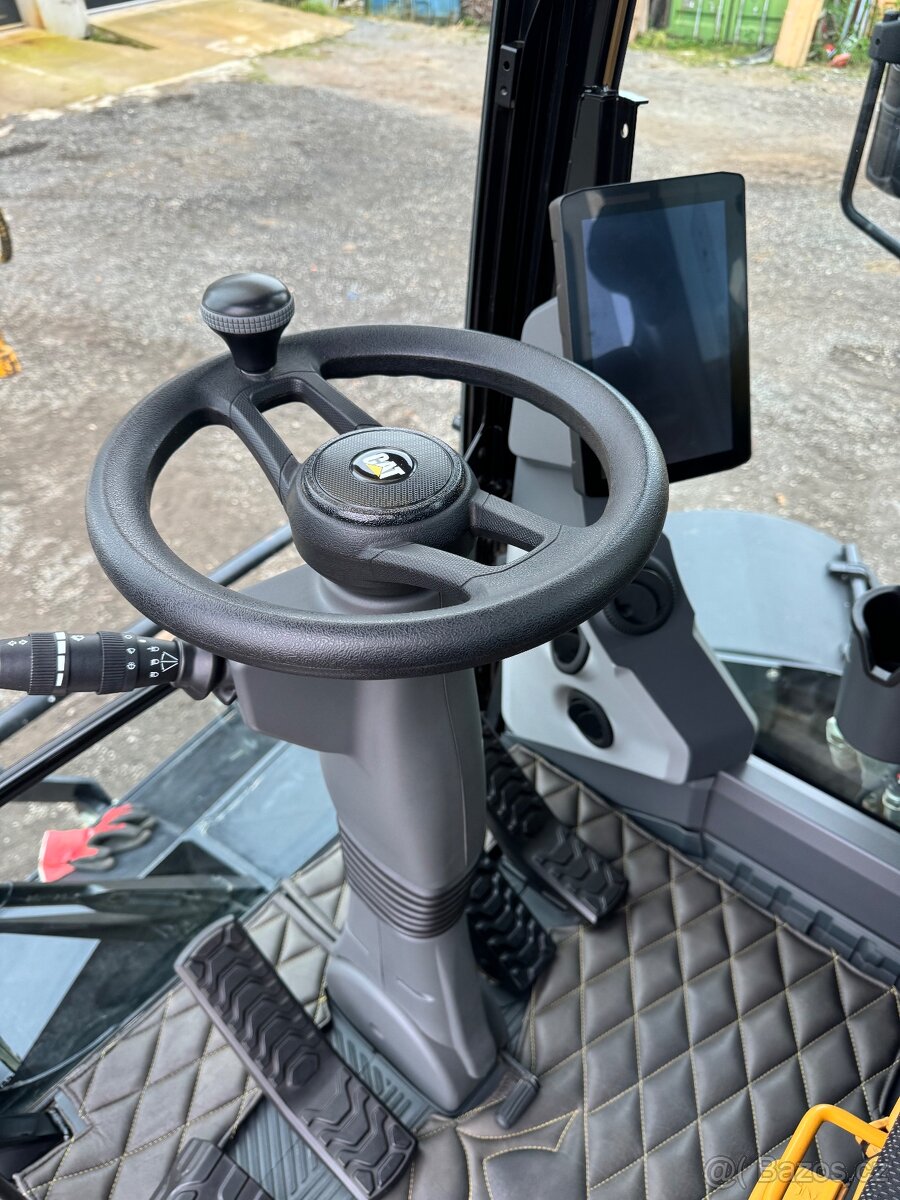 CAT 318 MAX Výbava ENGCOM-kleště. - 13