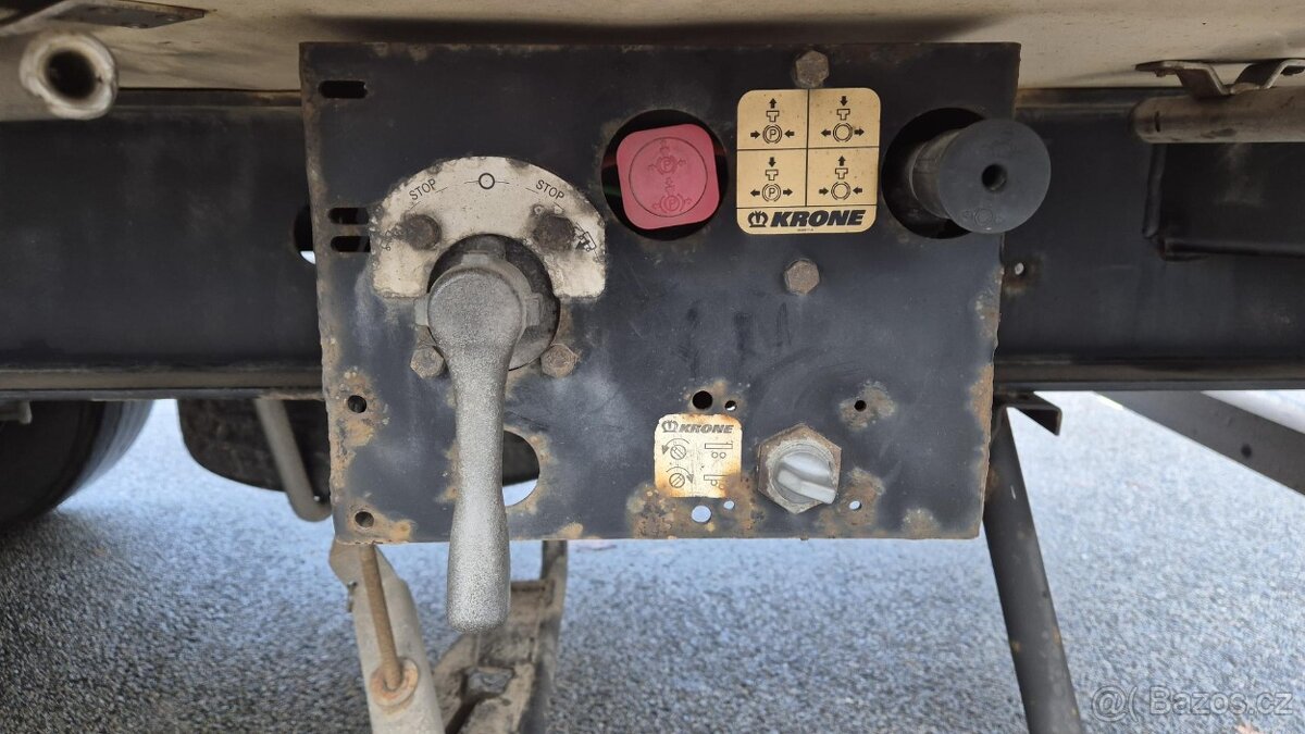 KRONE COOL LINER SD mrazírenský + agregát CARRIER 1300 - 13