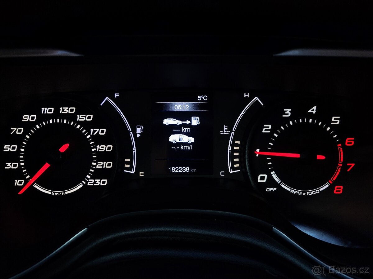 Fiat Tipo 2019 1.4 Turbo Lounge 88 kW - 13