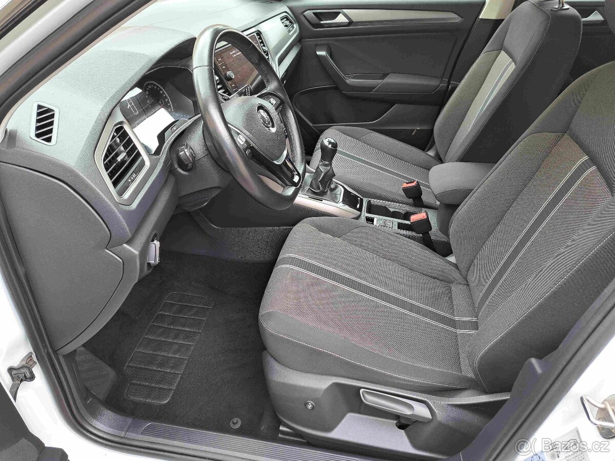 VW T-roc 1,6 TDI COMFORTLINE - 1592 - 13