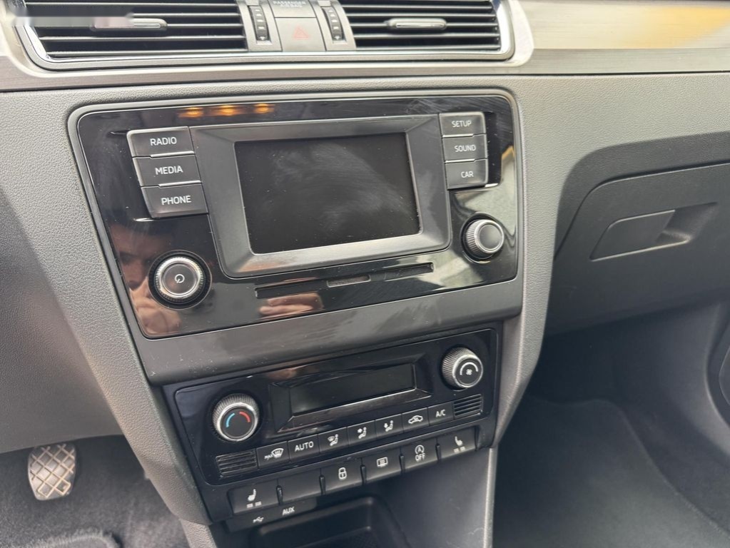 Škoda Rapid,1.6 TDI 85kW Ambition - 13