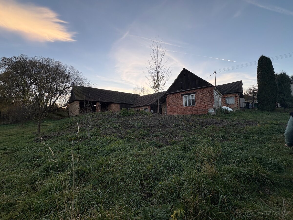 Dům se zahradou Brodek u Konice 1595m2 - 13