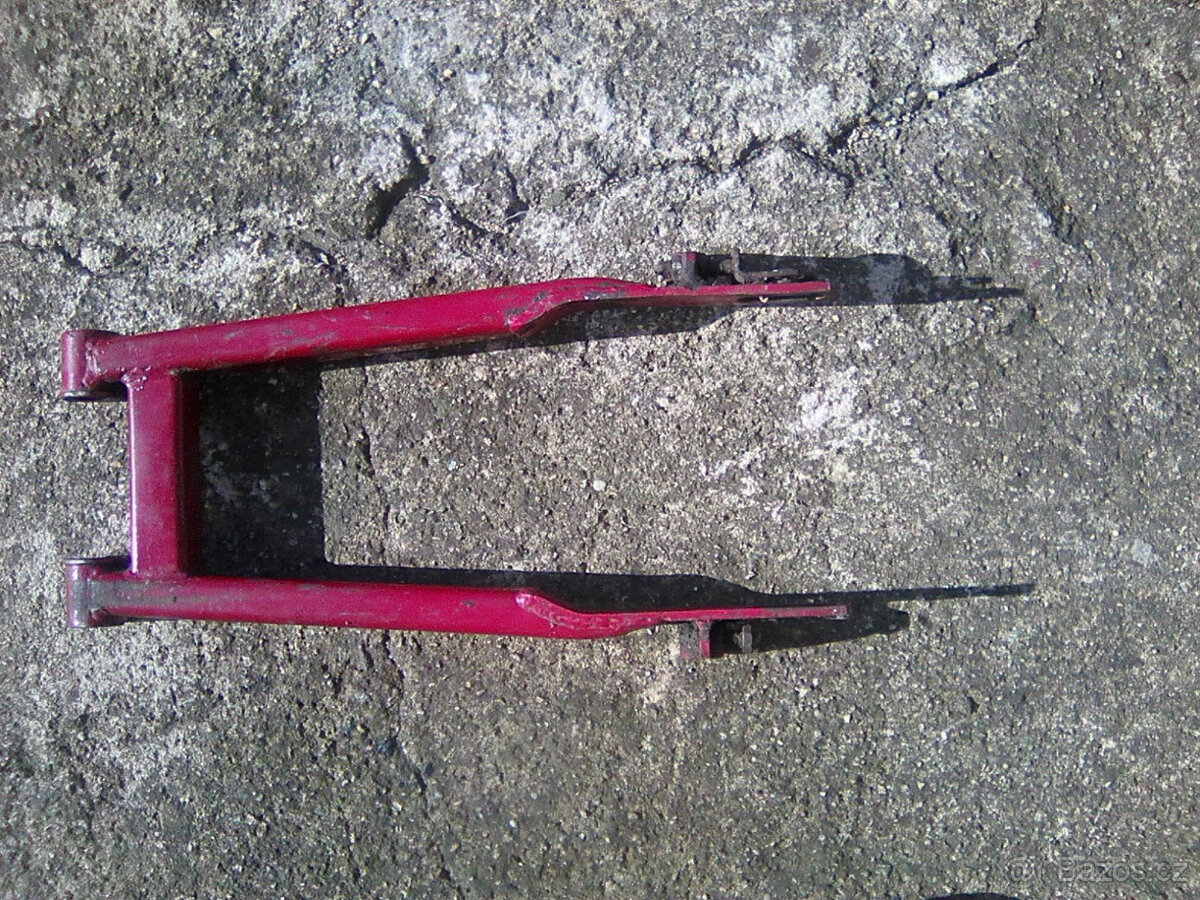 Jawa 250/350 Kývačka ND-p.a z.vidlice,podsedlov.plechy,motor - 13