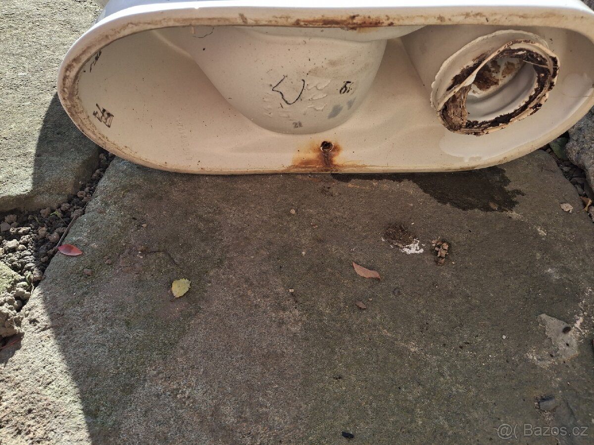 Prodám používaný kombík WC. - 13