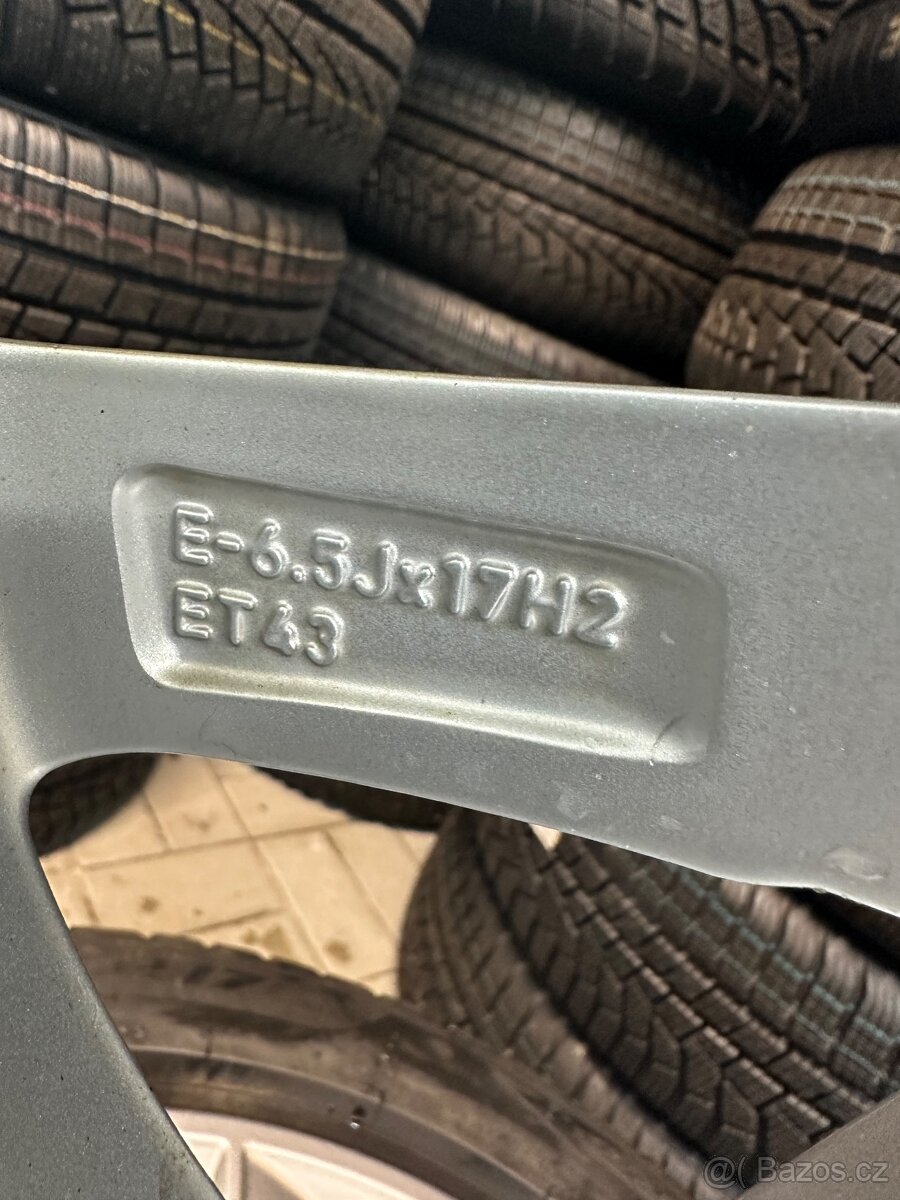 AUDI A3 - ZIMNÍ ORIGINÁLNÍ SADA - 13