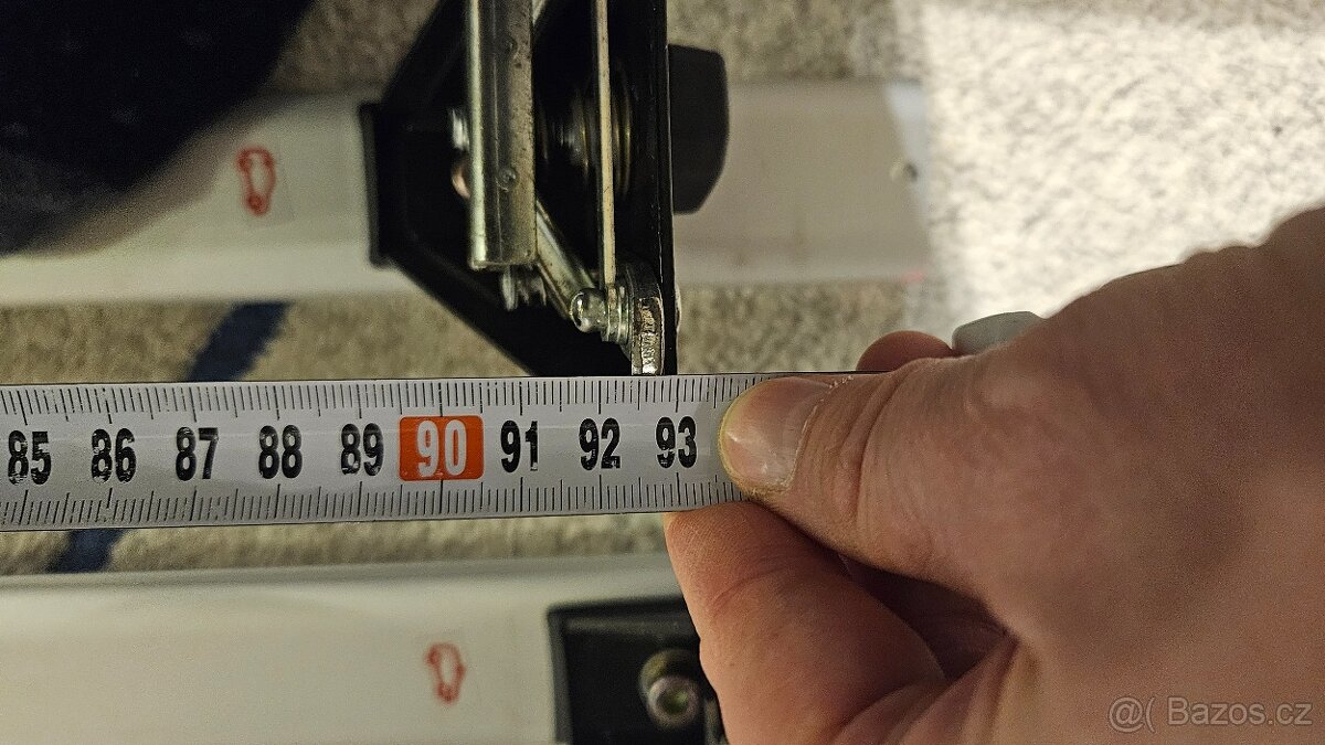 Příčníky NEUMANN střešní nosiče - 13