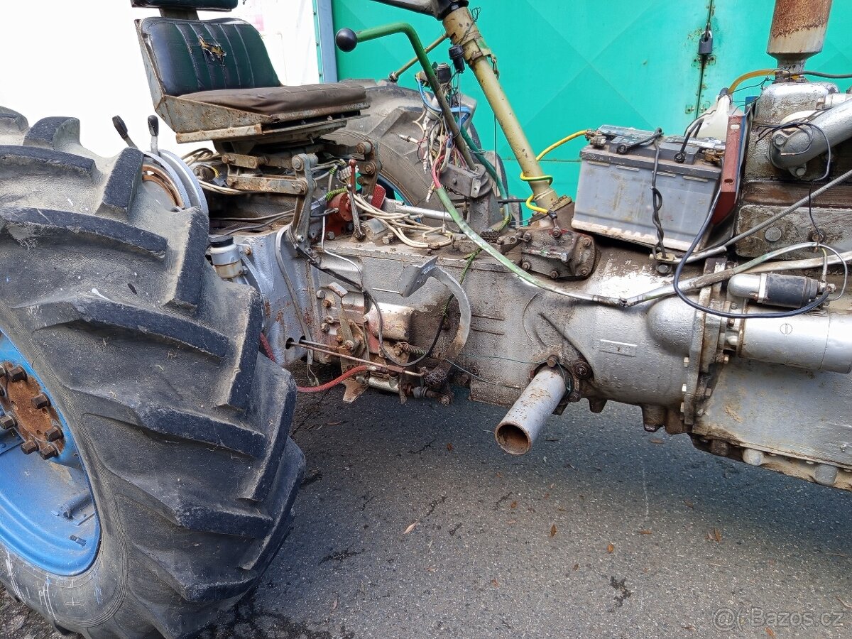 Zetor 5711 náhradní díly - 13