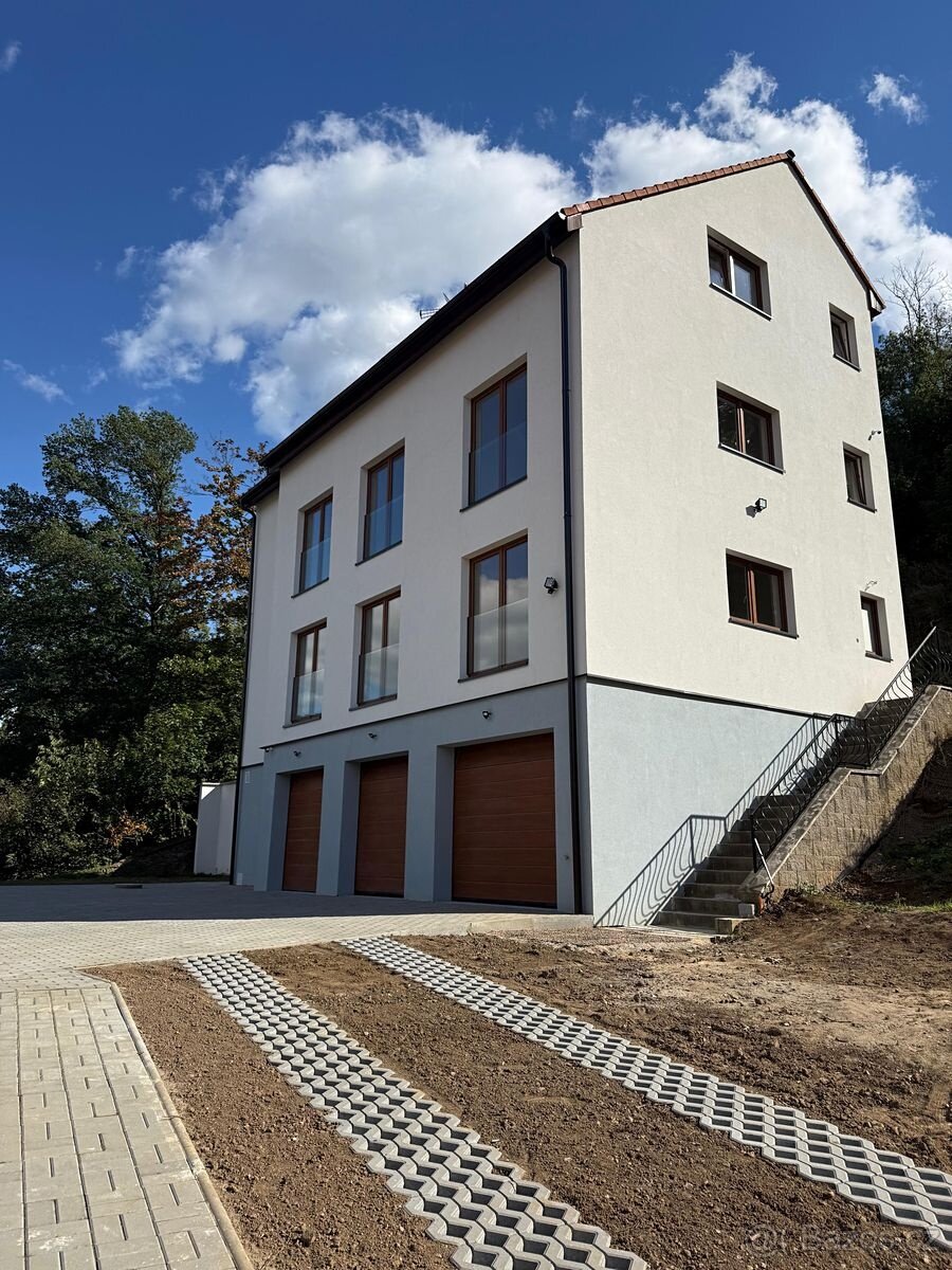 Atypický byt Karlštejn 138 m² - 13