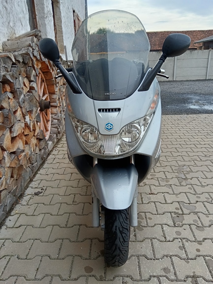 PIAGGIO X8 250 i.e - 13