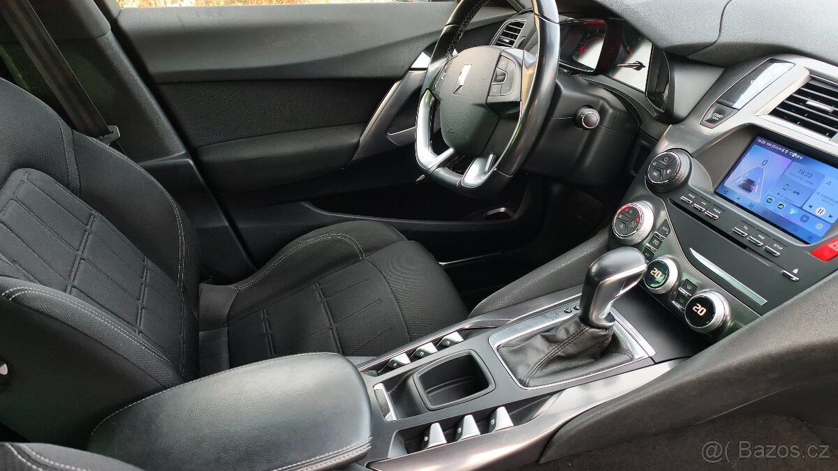 Citroen DS5, 2.0 HDi 133 kW, rok 12/2016 - 13