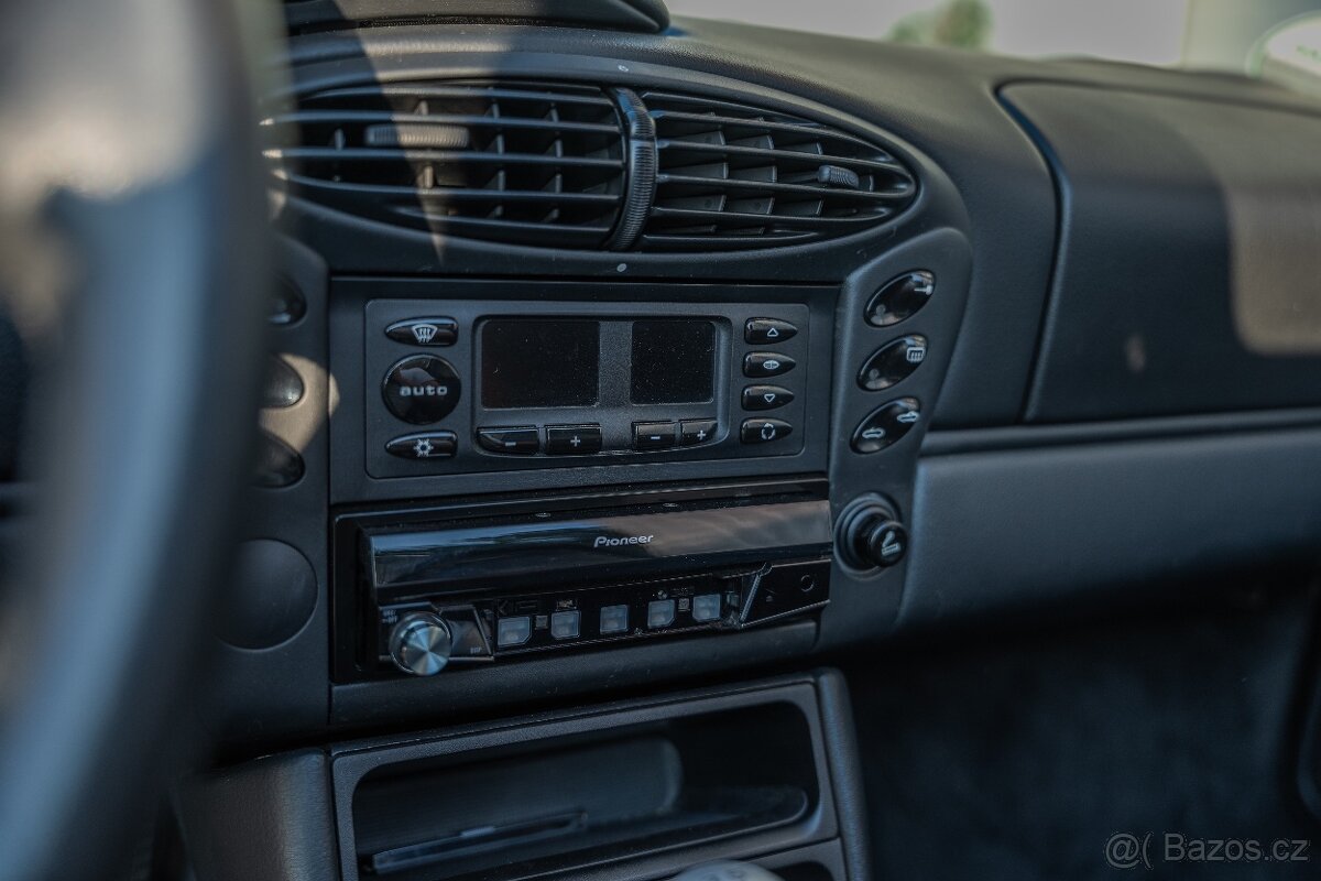 Porsche Boxster 2.7 986 manuál, hardtop, TOP stav - 13