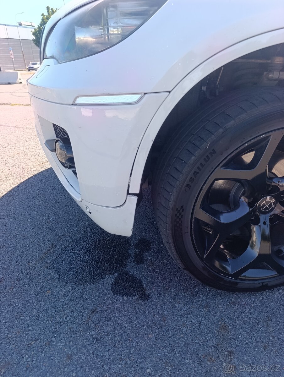 BMW X6 - 13