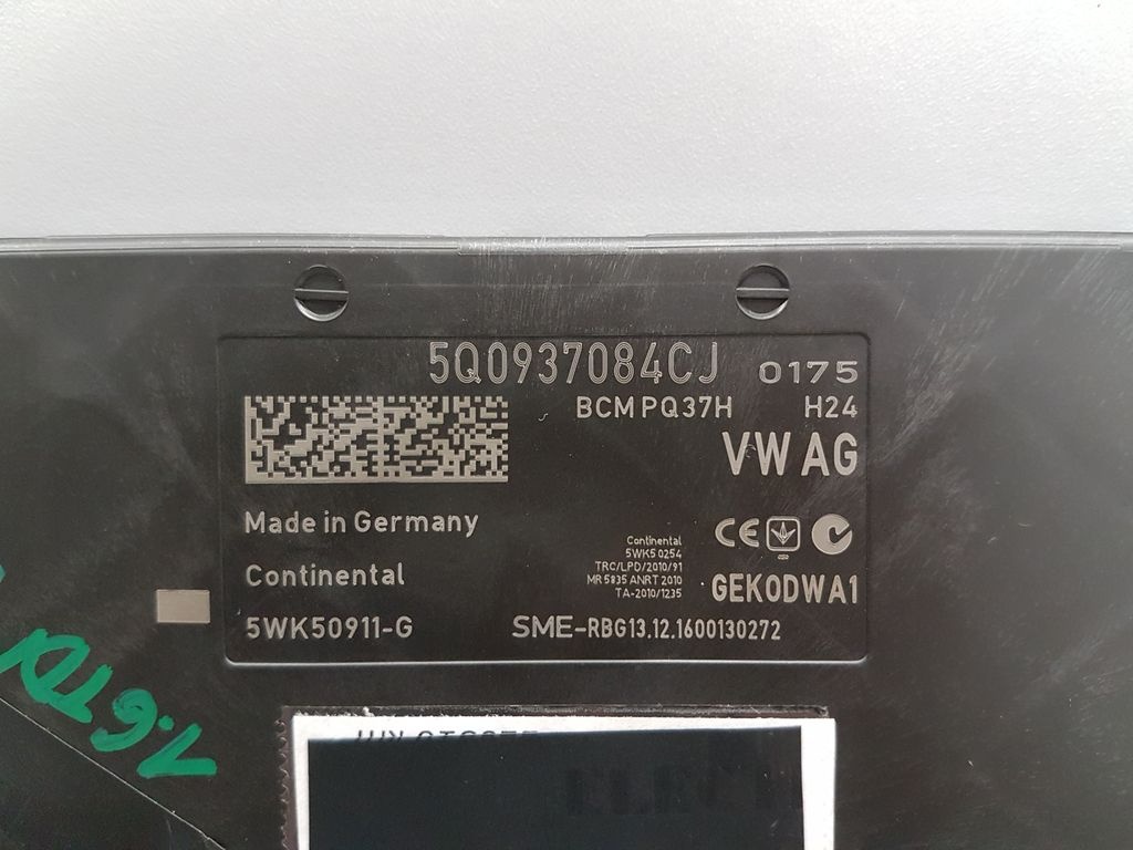 Jednotka palubní sítě a komfort -BCM 5Q0937084CJ Octavia III - 13